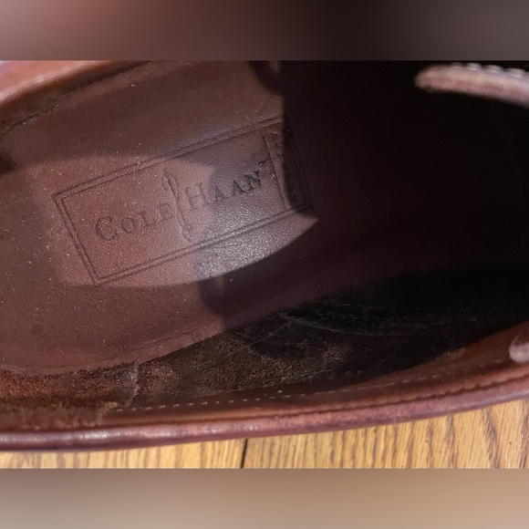 EUC Cole Haan leather loafer, cognac, size 11.5,tie closure,scuff mark pictured